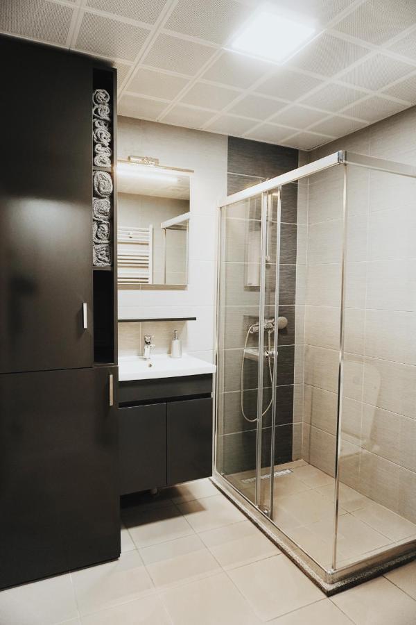 Merdz Spa & Fitness Sky Apartment 스코페 외부 사진